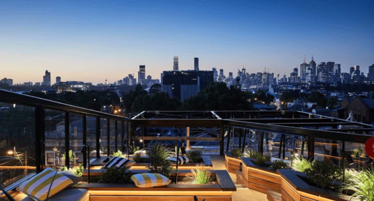 Rooftop Garden, Public House